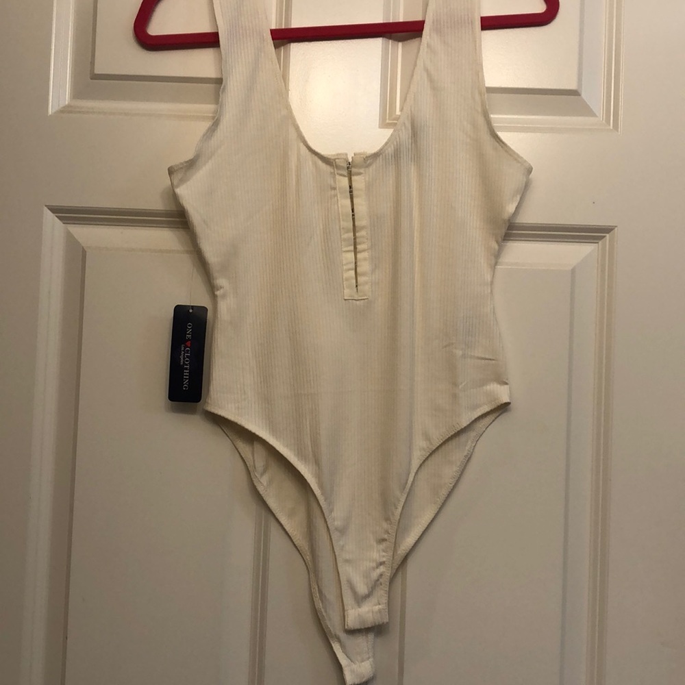 Off white bodysuit